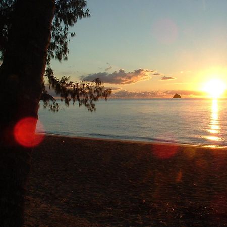 Marlin Waters Beachfront Apartments Palm Cove Buitenkant foto